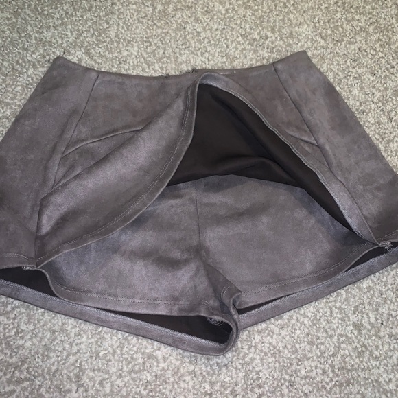 LF skort - Picture 2 of 4